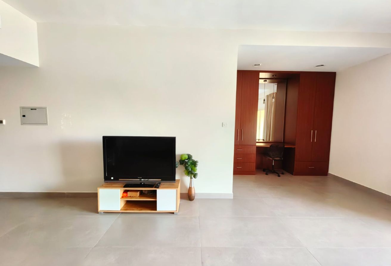 Spacious Studio | Flexible Rental Options