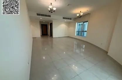 شقة - 3 غرف نوم - 3 حمامات للايجار في برج كونكر - شارع الشيخ مكتوم بن راشد - عجمان