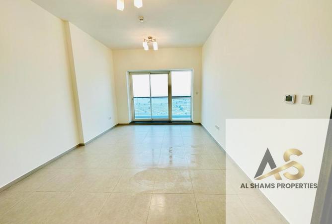 120649352 - Property Image 2