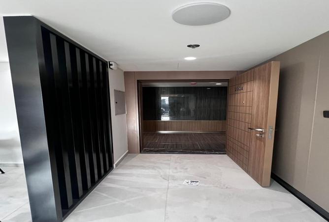 110040419 - Property Main Image