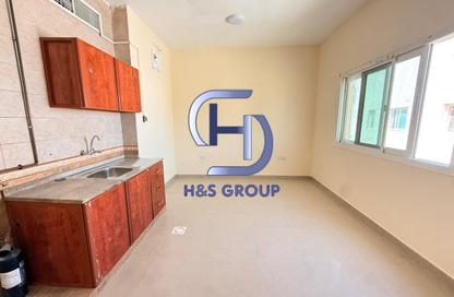Apartment - Studio - 1 Bathroom for rent in Fire Station Road - Muwaileh - Sharjah