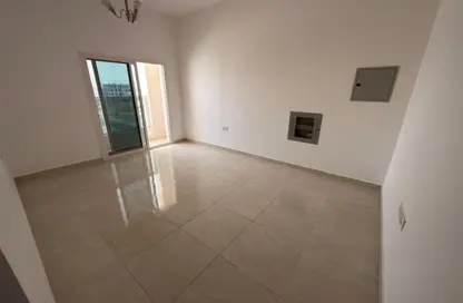 Apartment - 1 Bedroom - 2 Bathrooms for rent in Al Jurf 3 - Al Jurf - Ajman Downtown - Ajman