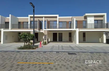Villa - 4 Bedrooms - 5 Bathrooms for rent in Elan - Tilal Al Ghaf - Dubai
