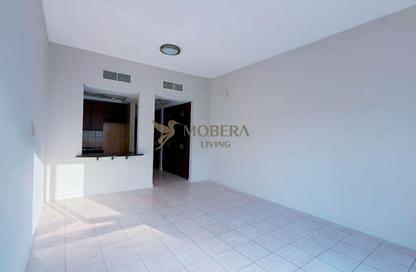Apartment - Studio - 1 Bathroom for rent in Discovery Gardens - Dubai