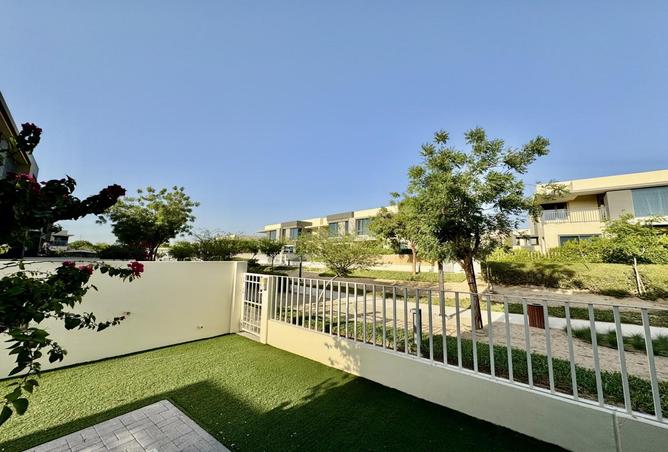 83642318 - Property Image 2