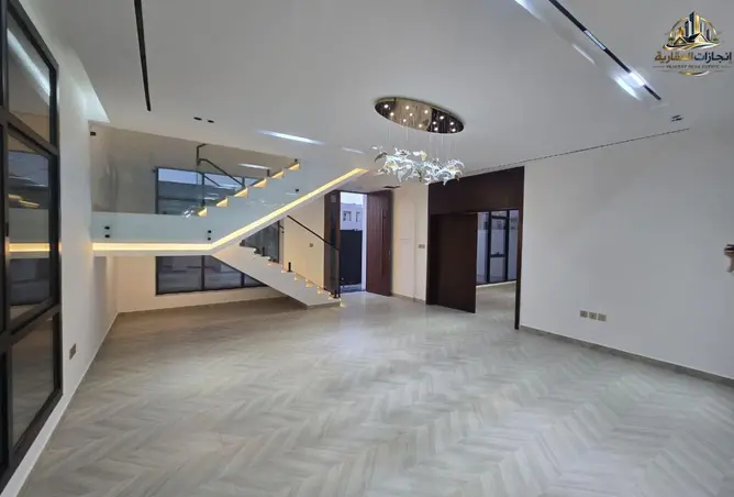 159600977 - Property Image 2