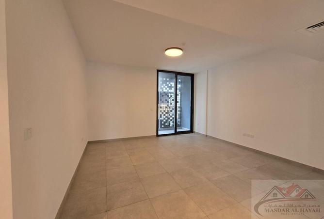 128386007 - Property Image 2