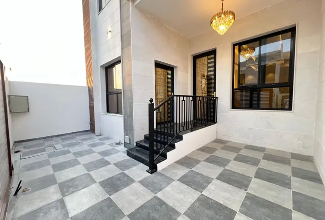 147800331 - Property Image 3