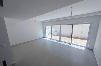 Townhouse - 4 - 4 for rent in Verona - Damac Hills 2 - Dubai Townhouse - 4 - 4 for rent in Verona - Damac Hills 2 - Dubai