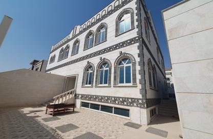 Villa - 7+ - 7+ for rent in Hoshi - Al Badie - Sharjah