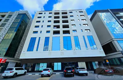 Apartment - 1 Bedroom - 2 Bathrooms for rent in Muwaileh 29 Building - Muwaileh - Sharjah