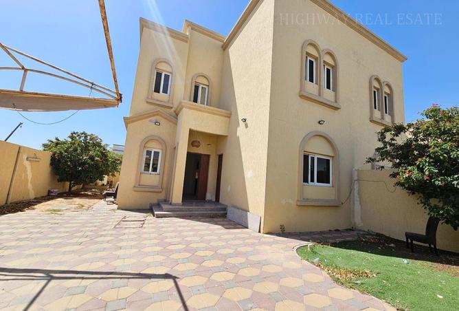 93568138 - Property Image 3