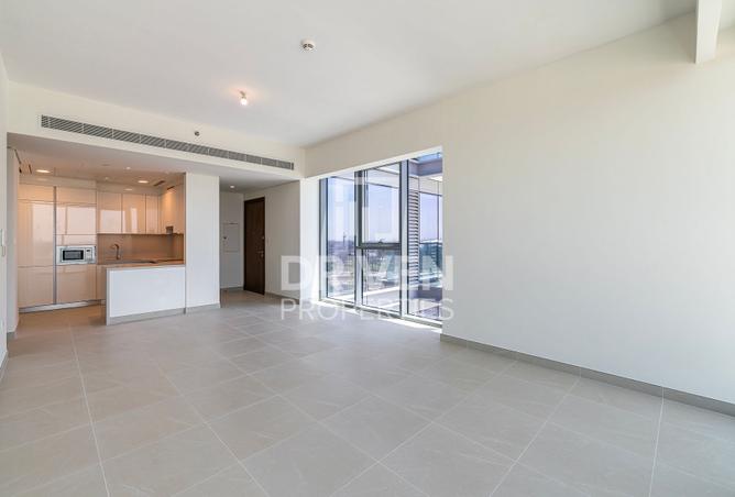 135141801 - Property Main Image