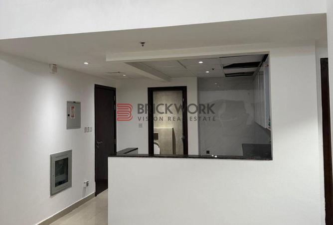 High Floor | Upgraded 2 Bed | Panoramic View