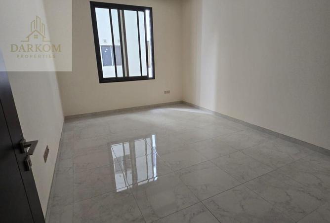 64402770 - Property Image 2