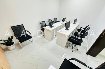 Office Space - Studio - 1 Bathroom for rent in Reem Residency - Al Karama - Dubai