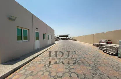 Warehouse - Studio - 1 Bathroom for rent in Al Sajaa Industrial - Al Sajaa - Sharjah