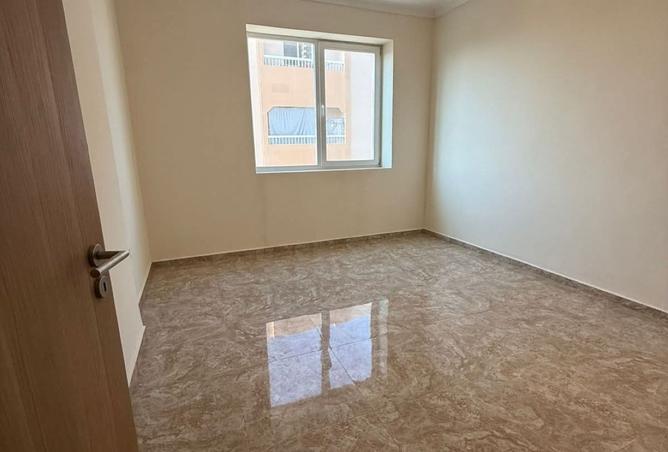 123389390 - Property Image 2