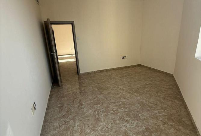 123389390 - Property Image 3