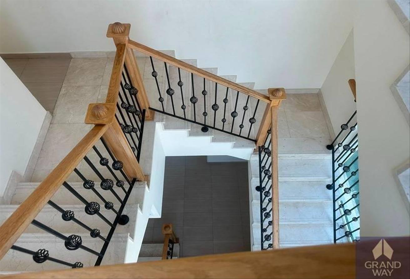 Standalone 4BR Villa | Big Garden | Family Living photo 4