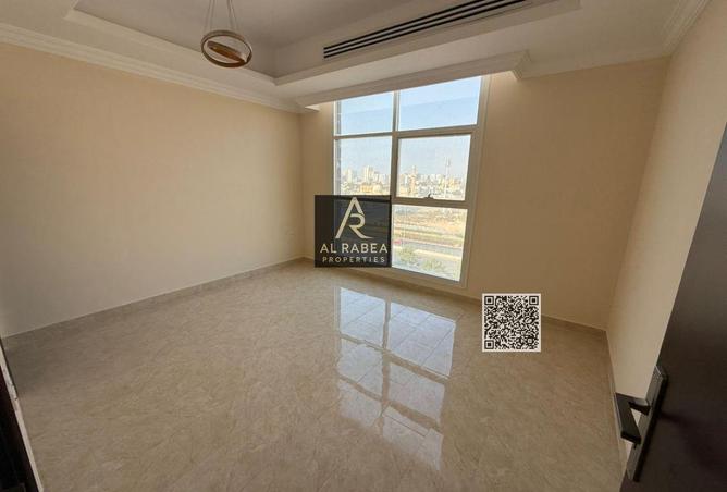 132524257 - Property Image 3