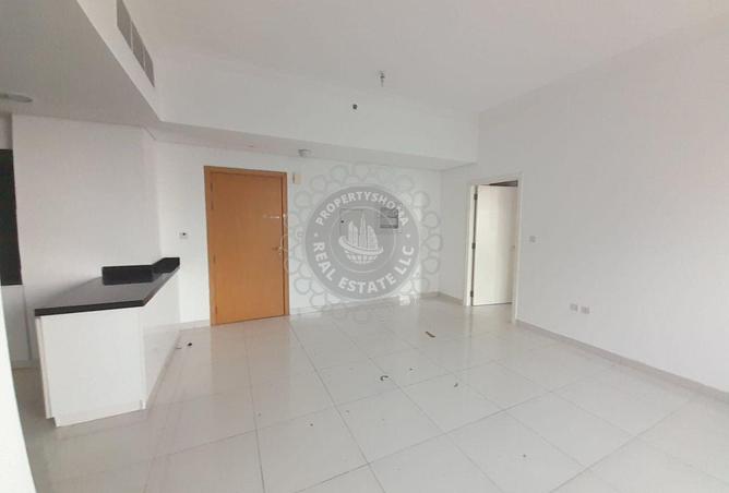 76164620 - Property Image 3