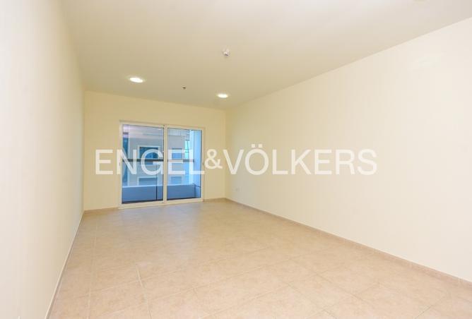 80250373 - Property Image 2