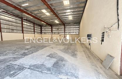 Warehouse - Studio - 1 for rent in Building 12 - Zen Cluster - Discovery Gardens - Dubai