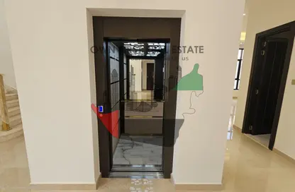 فيلا - 5 غرف نوم - 7 حمامات للايجار في الخوانيج 1 - الخوانيج - دبي