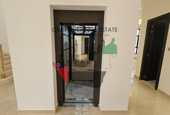 56138890 - Property Main Image