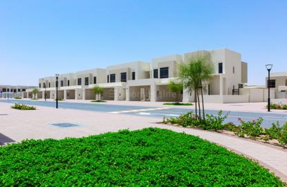 Villa - 3 - 3 for rent in Noor Townhouses - Town Square - Dubai