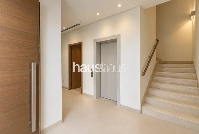 153739302 - Property Image 3