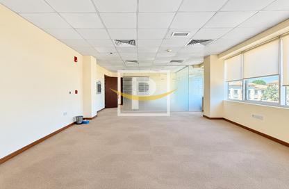 Office Space - Studio - 1 for rent in Matloob Building - Al Safa 1 - Al Safa - Dubai