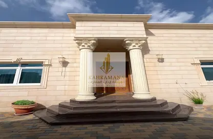 مجمع سكني - 8 غرف نوم - 8 حمامات للبيع في فيلات مدينة خليفة آيه - مدينة خليفة أ - مدينة خليفة - أبوظبي