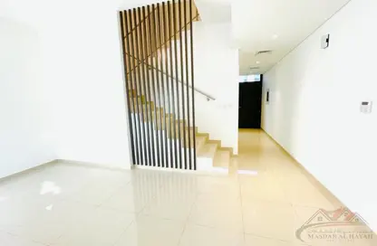 تاون هاوس - 2 غرف نوم - 4 حمامات للبيع في مساكن نسمه - ّالطي - الشارقة