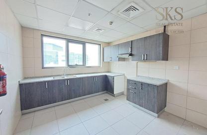 Apartment - 2 Bedrooms - 3 Bathrooms for rent in Al Bahri Building - Al Barsha 1 - Al Barsha - Dubai