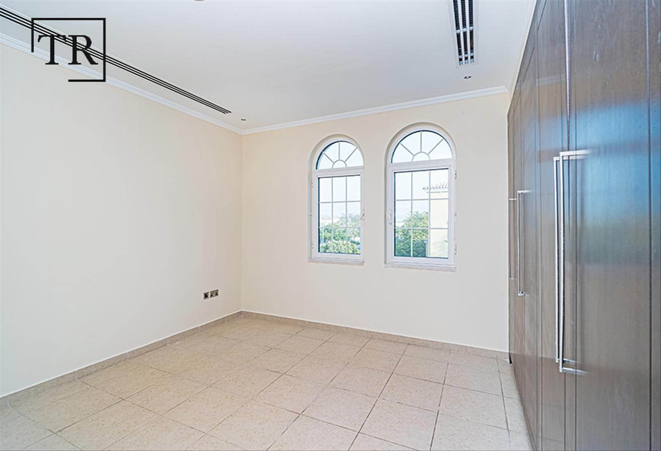 Corner Villa | Huge Plot | Maid’s Room | Well Kept photo 18