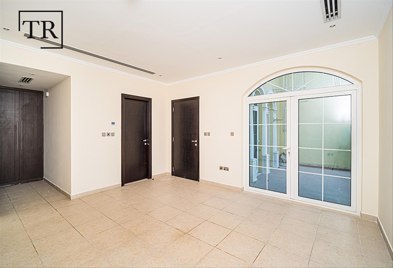 Corner Villa | Huge Plot | Maid’s Room | Well Kept photo 13
