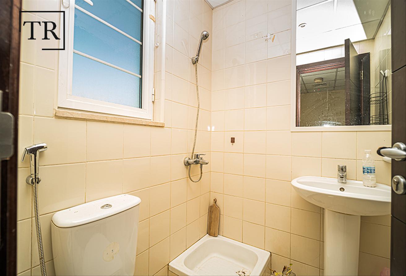 Corner Villa | Huge Plot | Maid’s Room | Well Kept photo 27