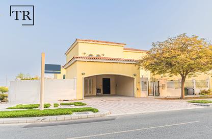 Villa - 4 - 5 for rent in Legacy Nova Villas - District 9 - Jumeirah Park - Dubai