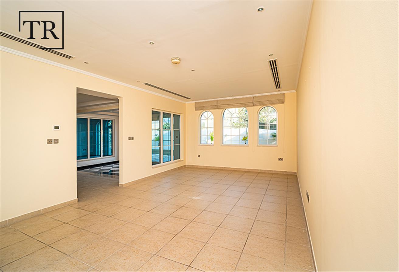Corner Villa | Huge Plot | Maid’s Room | Well Kept photo 6