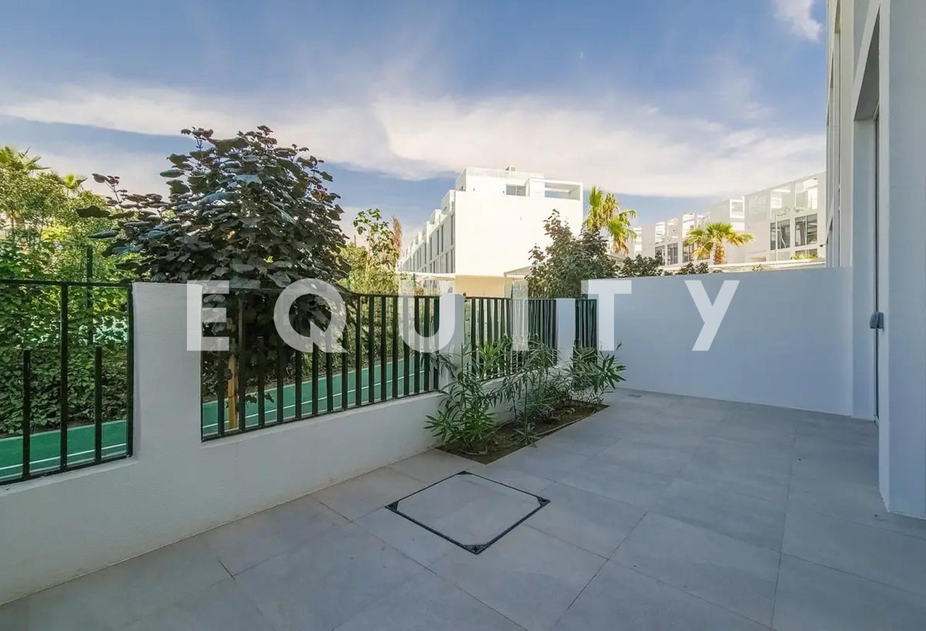 Available | Flexible Cheques | Lagoon Facing photo 18