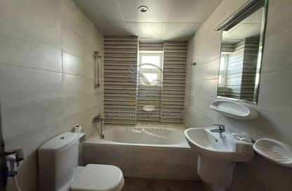 Apartment - 2 - 2 for rent in Al Majaz 2 - Al Majaz - Sharjah Apartment - 2 - 2 for rent in Al Majaz 2 - Al Majaz - Sharjah