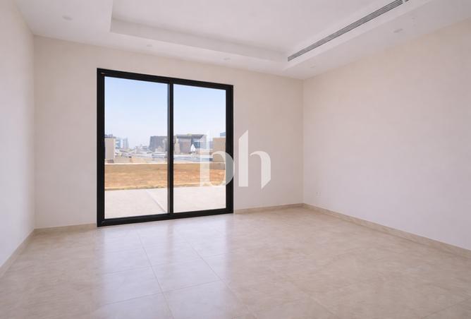 75794858 - صورة العقار 2