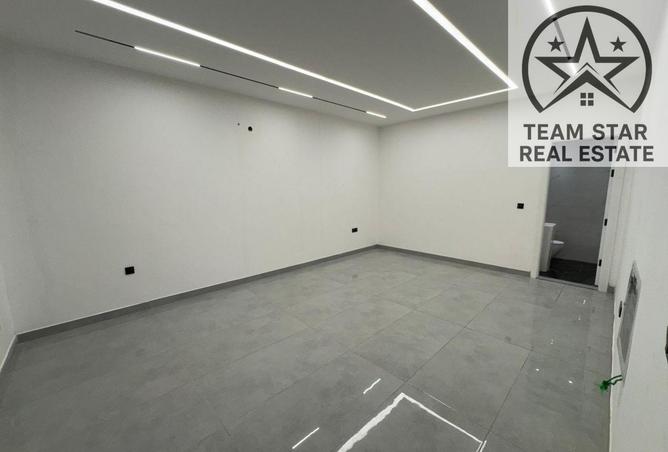 137878803 - Property Image 2