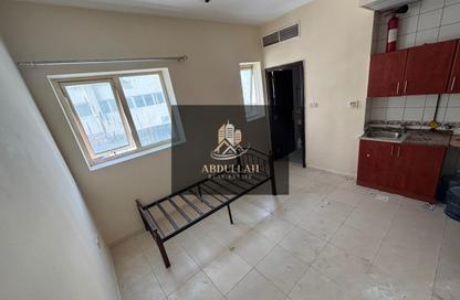 Apartment - Studio - 1 Bathroom for rent in Muwaileh 29 Building - Muwaileh - Sharjah