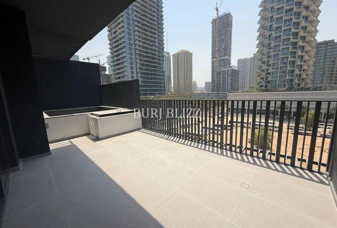 Brand New 1BR | Premium Amenities | Community View photo 3