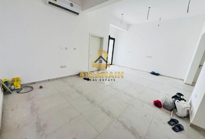 60554037 - Property Image 3