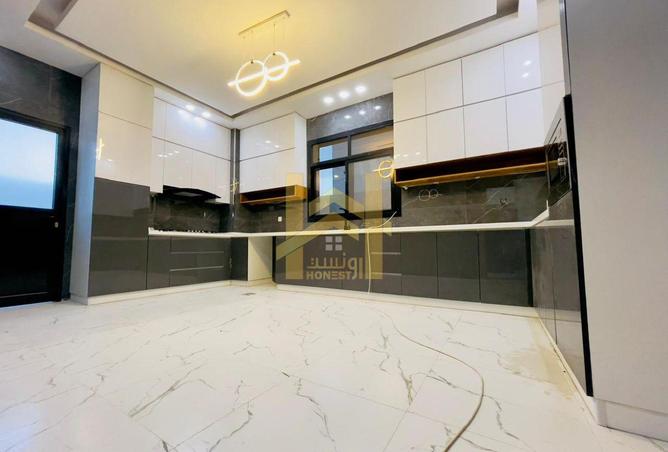 126583222 - Property Image 3