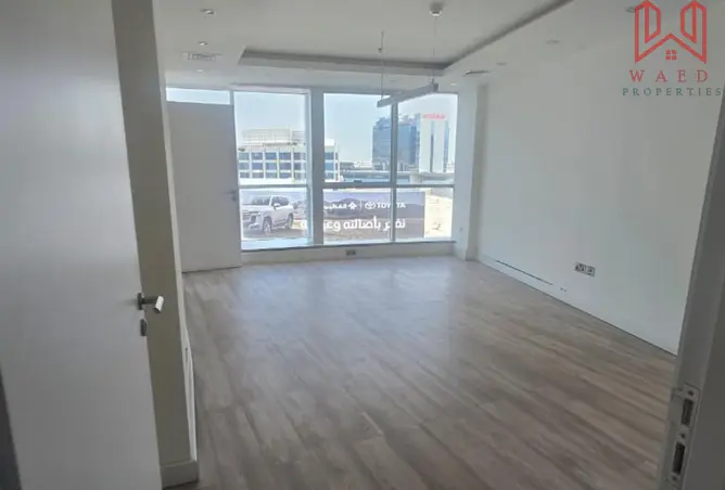 151372307 - Property Image 3